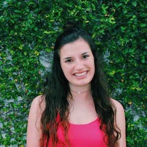 Meet your Posher, Caroline